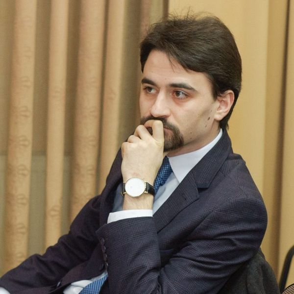 Psihoterapeutul din R. Moldova, Ștefan Popov, a propus o alternativă a jocului on-line “Balena albastră”.