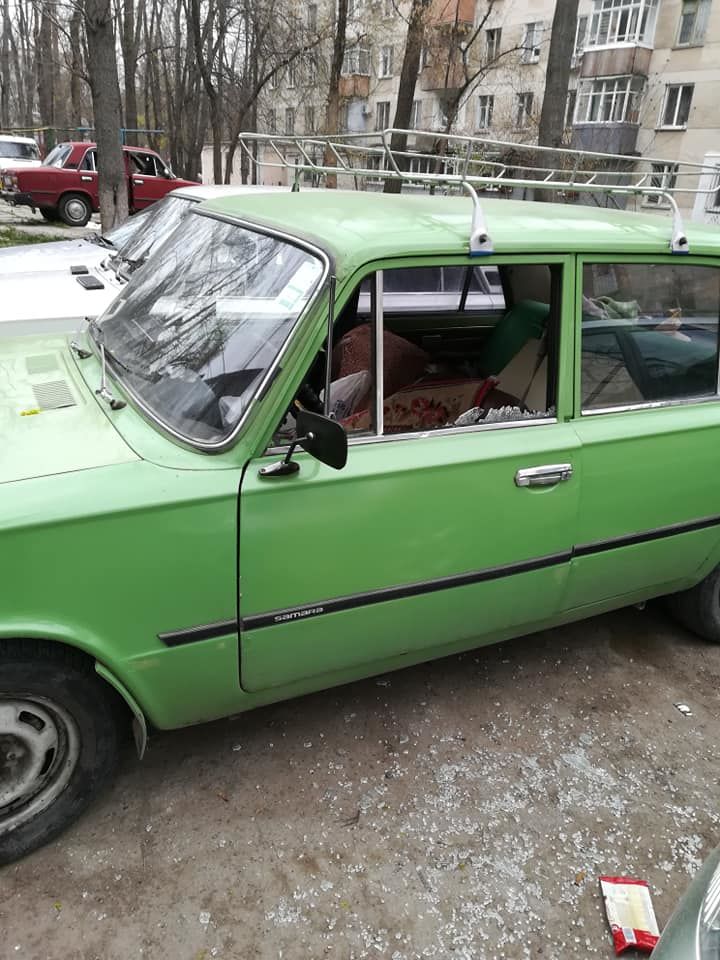 На Рышкановке вандалы разбили три автомобиля "Жигули"