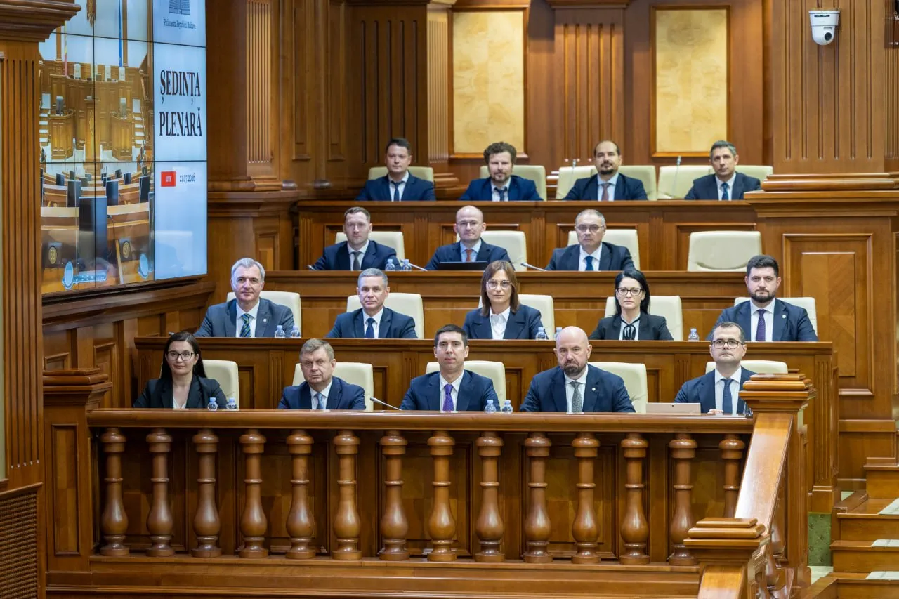 Кабинет министров Василия Тофана получил вотум доверия парламента