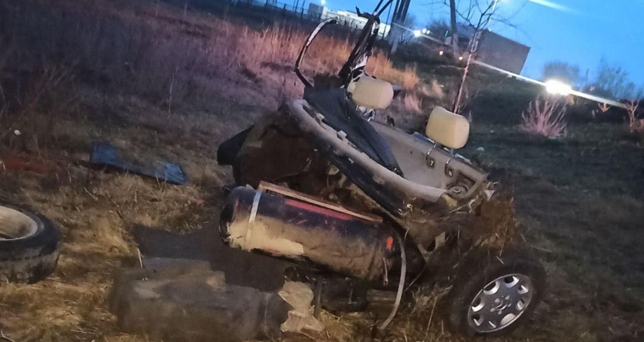 В Фалештском районе водитель за рулем Mercedes врезался в дерево и погиб