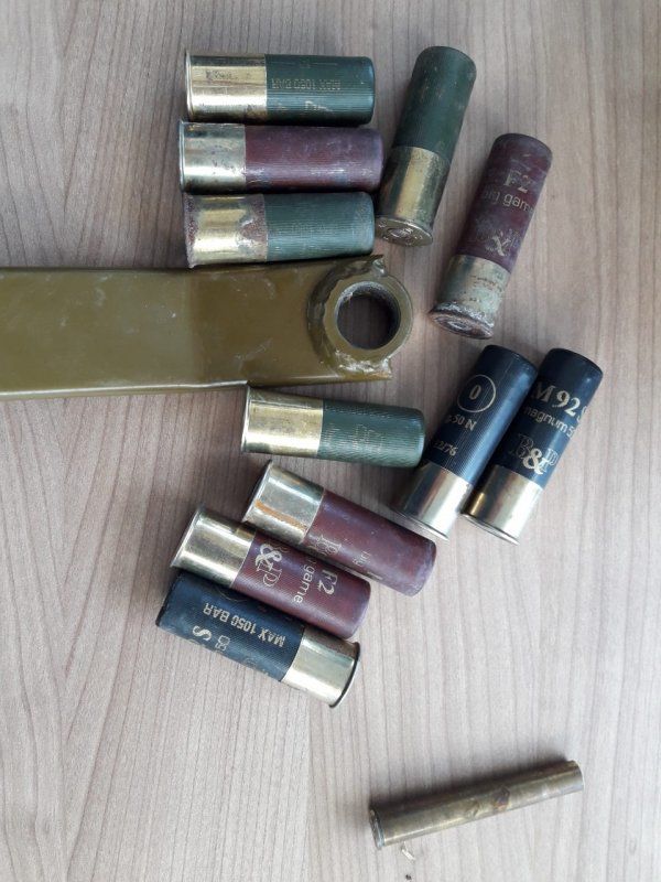 На таможне задержали крупную партию оружия и боеприпасов