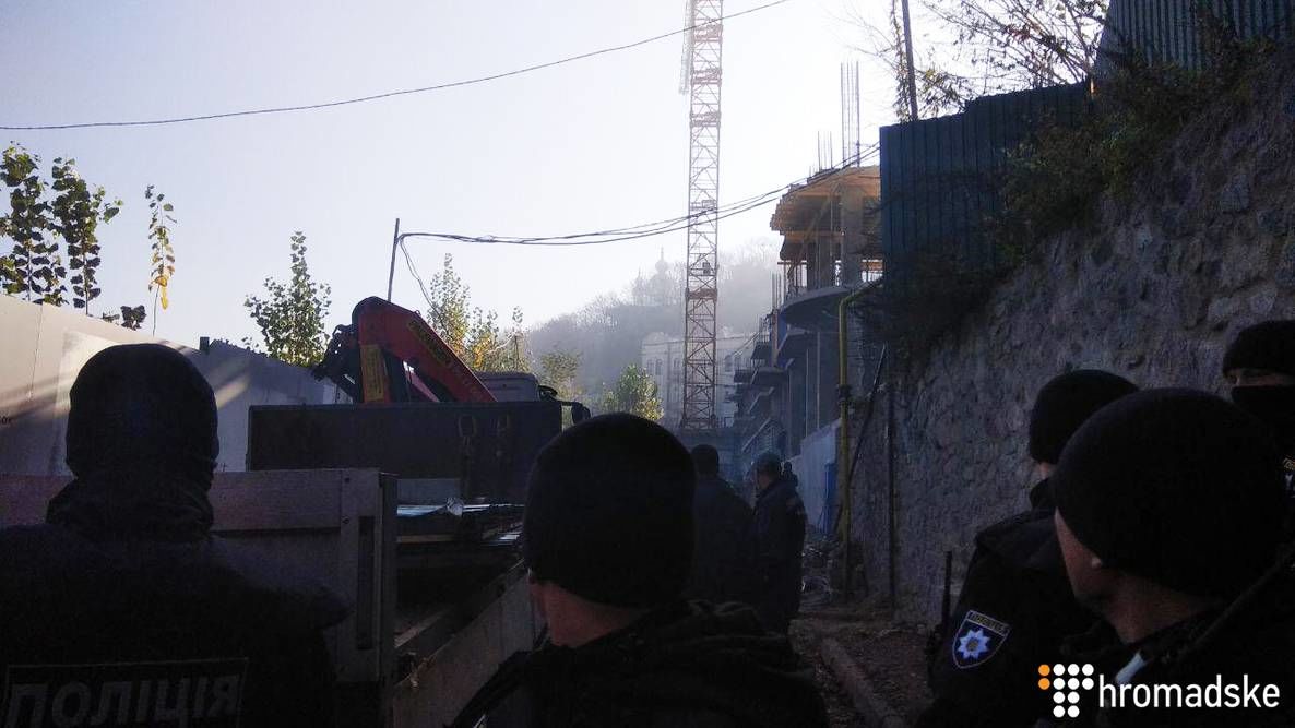 Три взрыва прогремели в центре Киева во время акции протеста