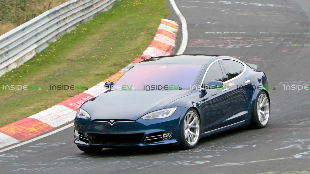 Семиместную трёхмоторную Tesla Model S запустят в производство