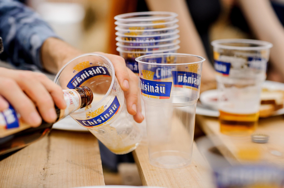 Chisinau Nepasteurizată: Новое пиво для верных друзей ®