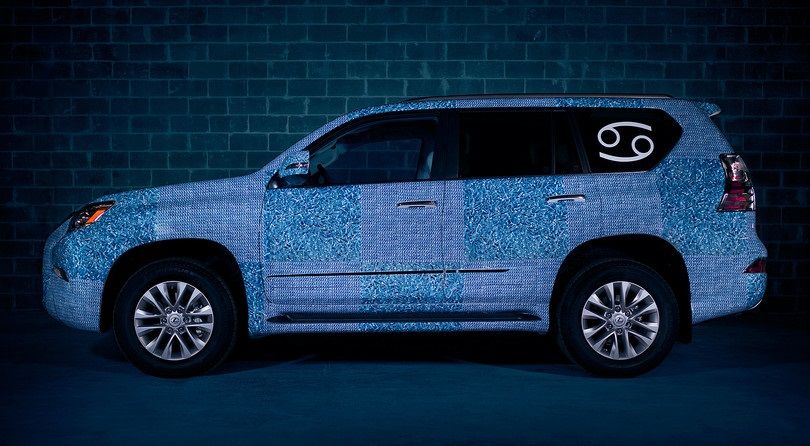 Lexus показал дизайнерские автомобили