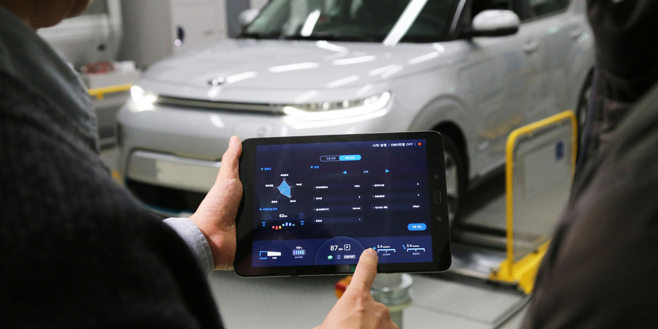 Электрокары Hyundai можно будет настроить при помощи смартфона