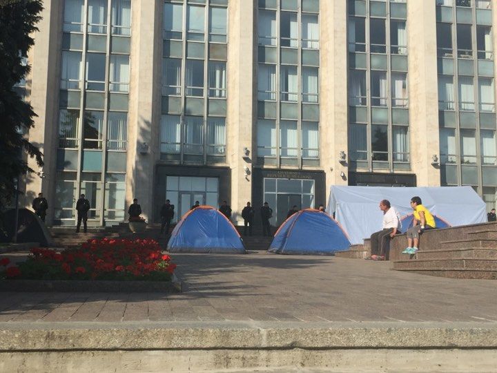 Демократы проведут акцию протеста в центре Кишинева