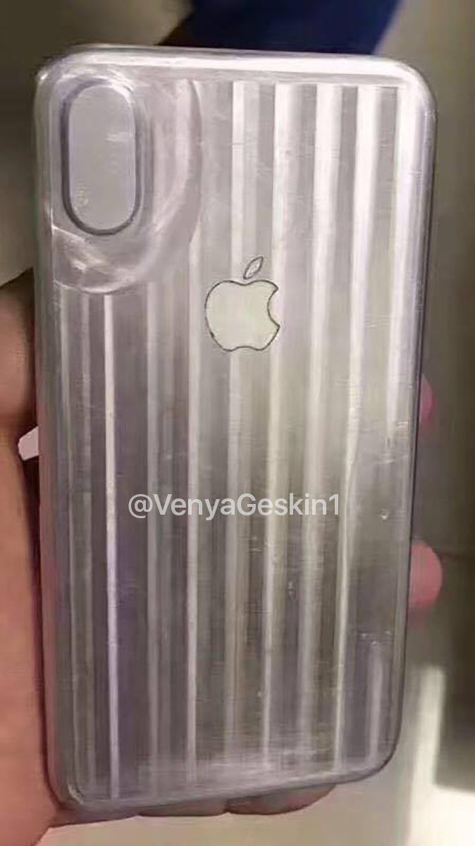 Опубликованы фотографии макета iPhone 8