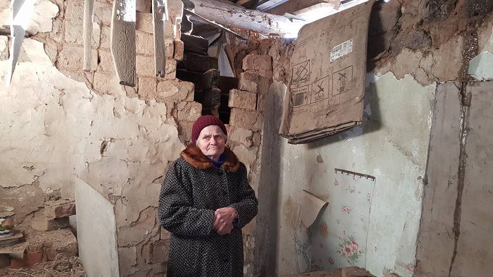 Волонтер показал последствия обстрелов Авдеевки