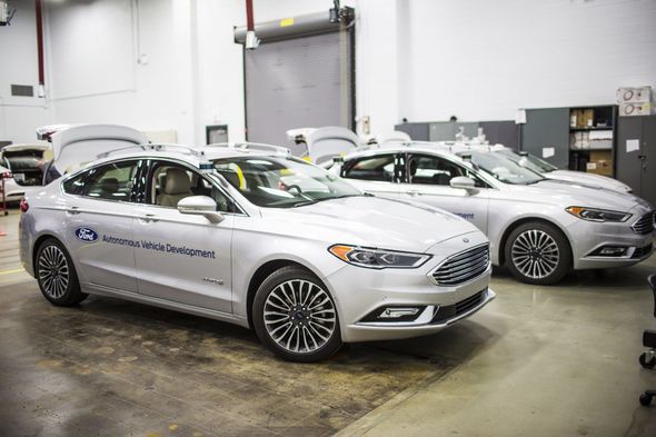 Ford показал беспилотные автомобили нового поколения