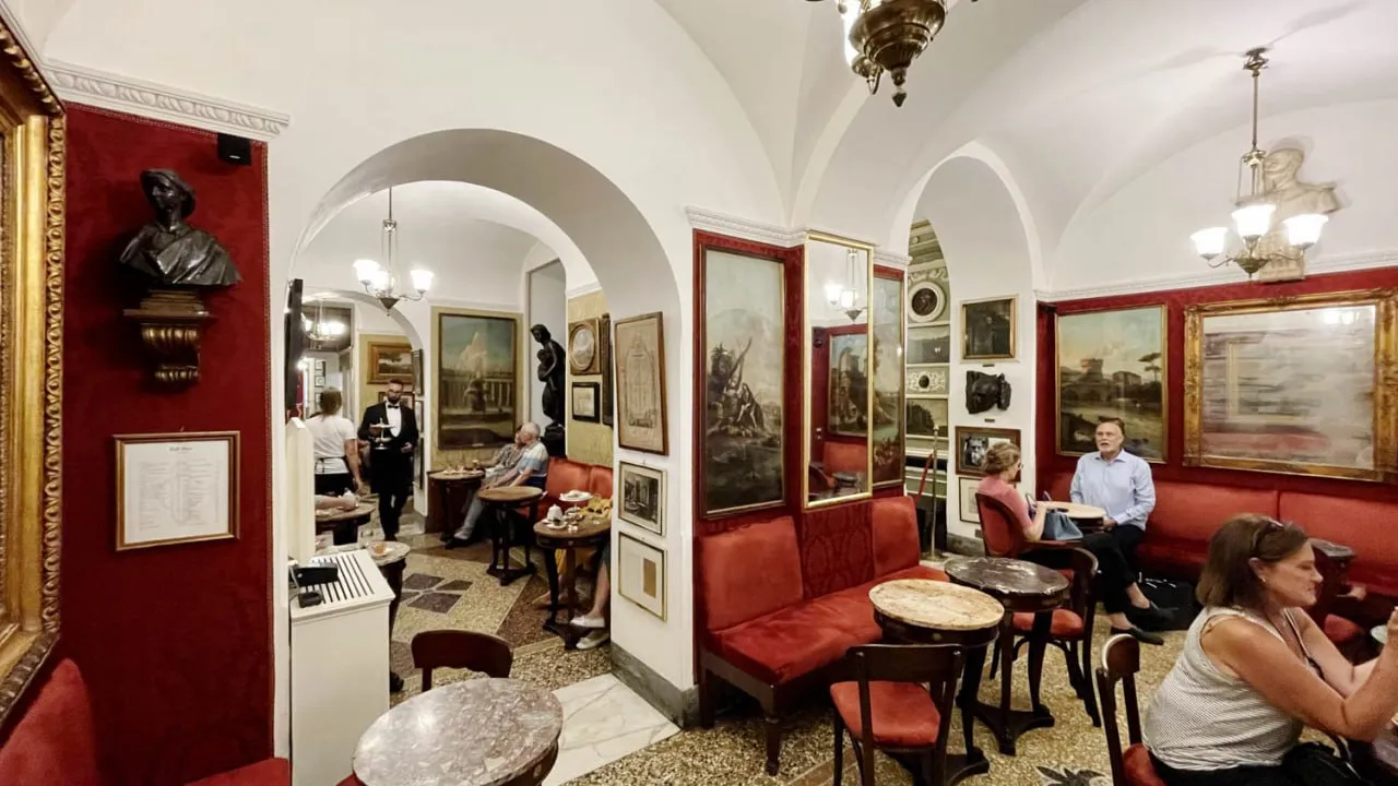 Legendara cafenea „a lui Gogol” din Roma s-a închis: A funcționat timp de 265 de ani