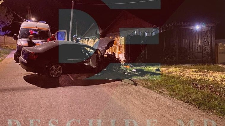 В Страшенах водитель-лихач не справился с управлением и врезался в забор