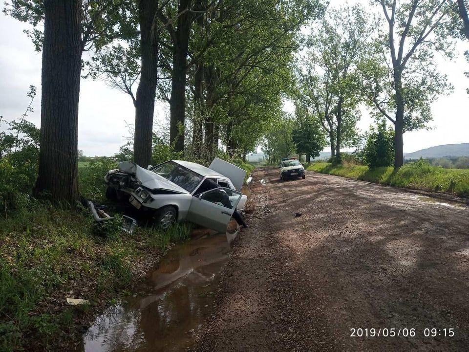 Второй день Радоницы: произошло 4 ДТП, пострадали 5 человек