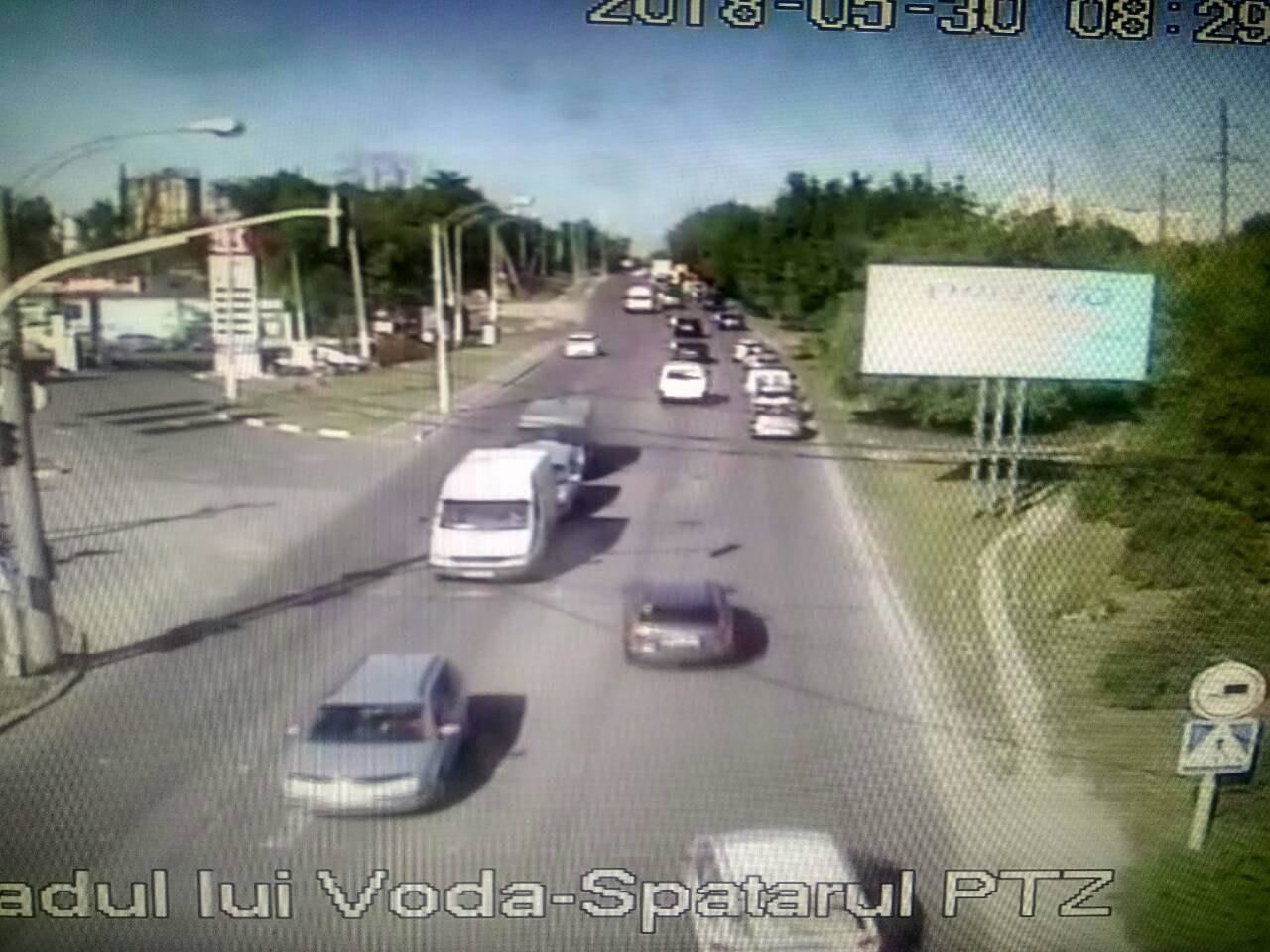 Служба InfoTrafic сообщила об улицах Кишинева с затрудненным движением