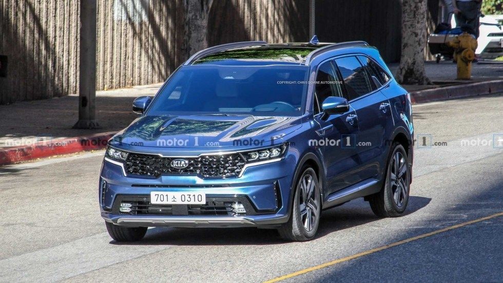 Внешность нового KIA Sorento рассекретили до премьеры