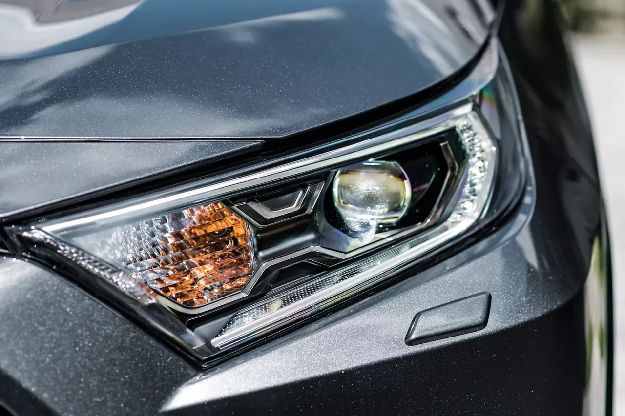 Toyota: Уникальное предложение на RAV4 PHEV со скидкой - 3.000 $