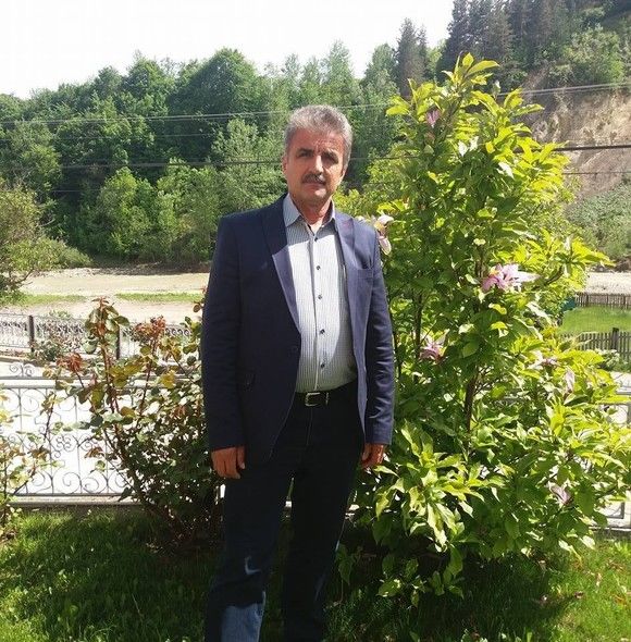 Un Primar din România şi-a cumpărat un Mitsubishi cu 35.000 de euro, fiindcă s-a stricat Dacia Papuc