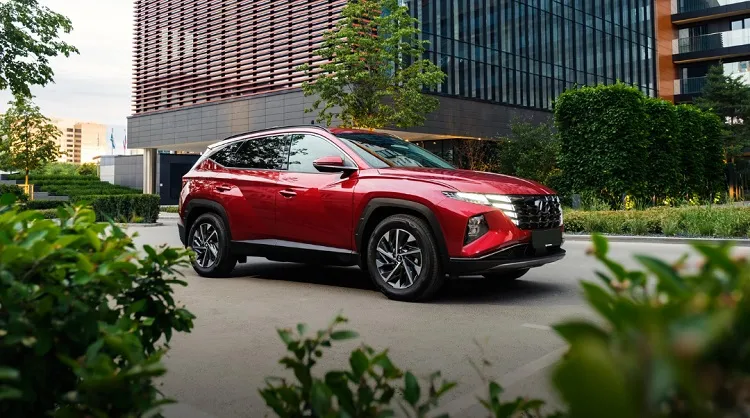 Секретный ингредиент яркого лета - красный Hyundai Tucson