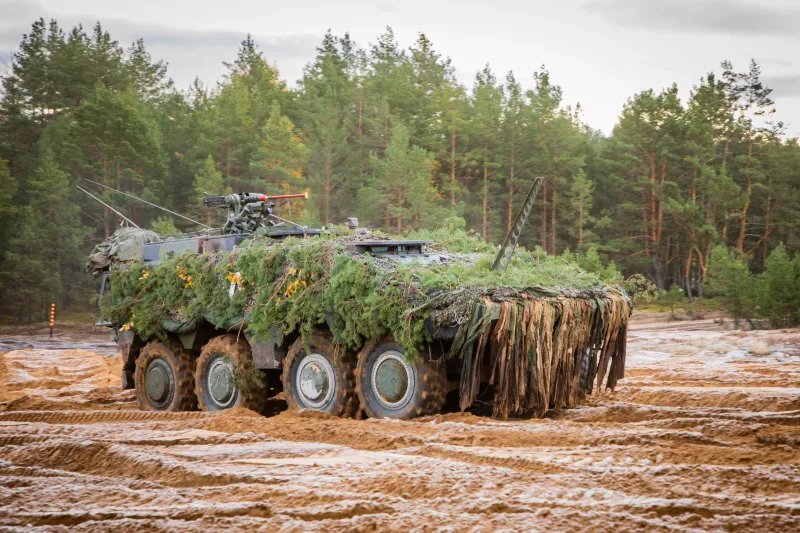 Страны НАТО проводят военные учения у границ с Украиной и Беларусью