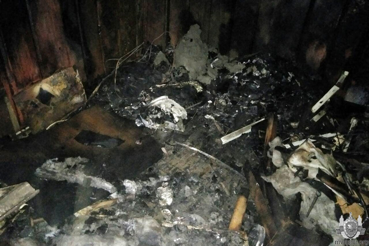 Детская шалость стала причиной серьезного пожара в гараже в Бендерах