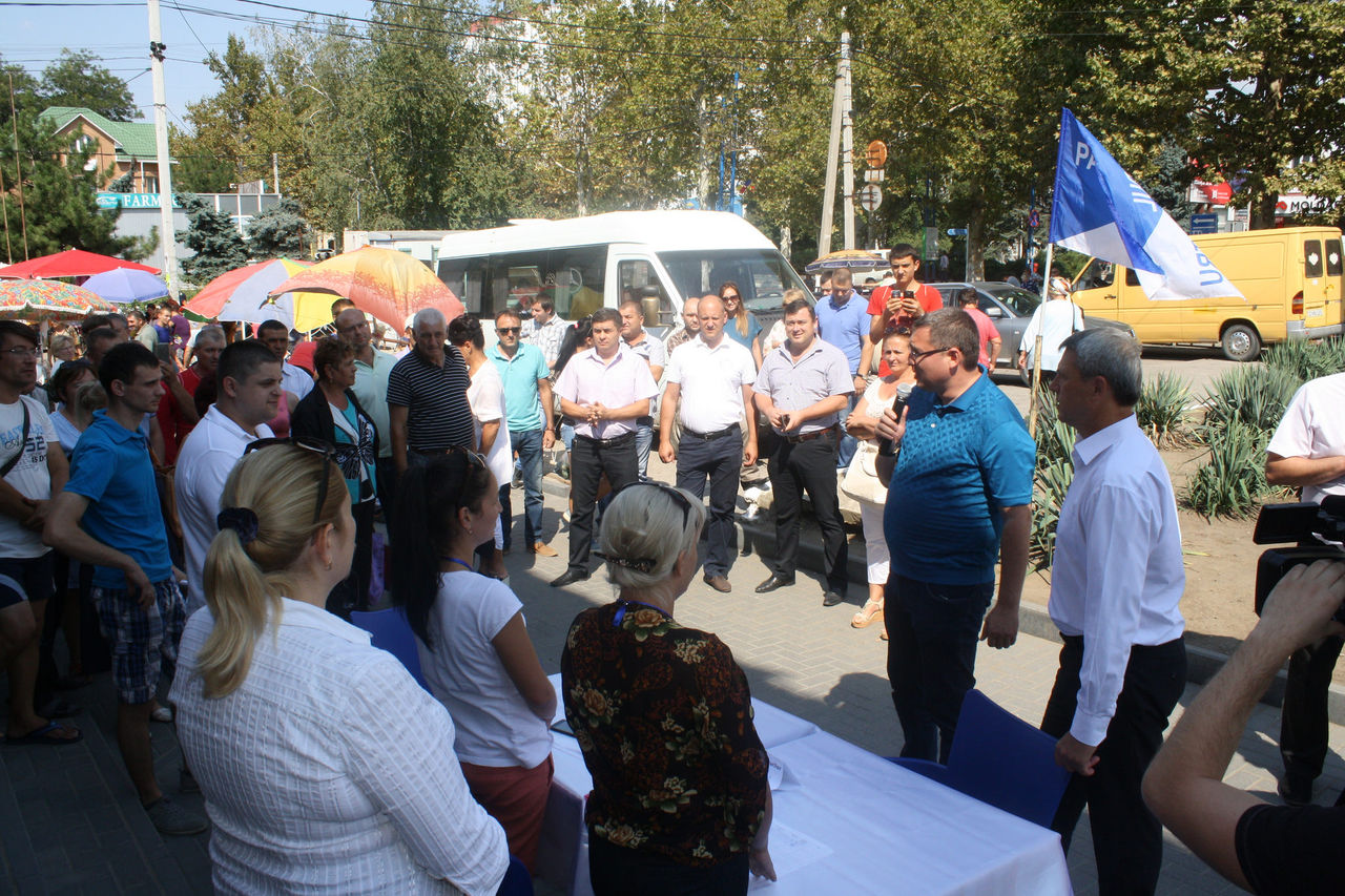 В Кагуле собирают подписи в поддержку Чубашенко