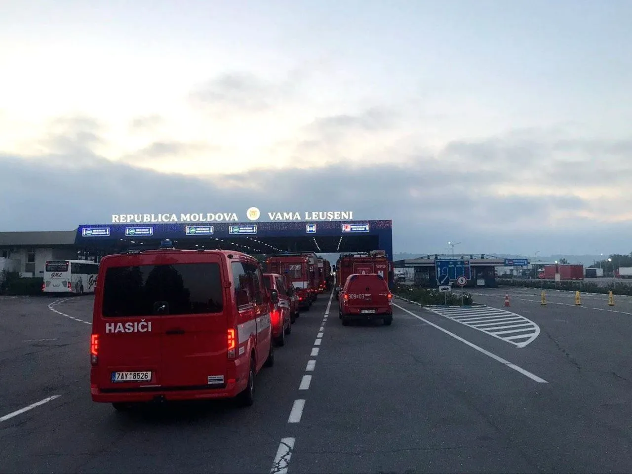 Спасатели из нескольких стран начали прибывать в Молдову