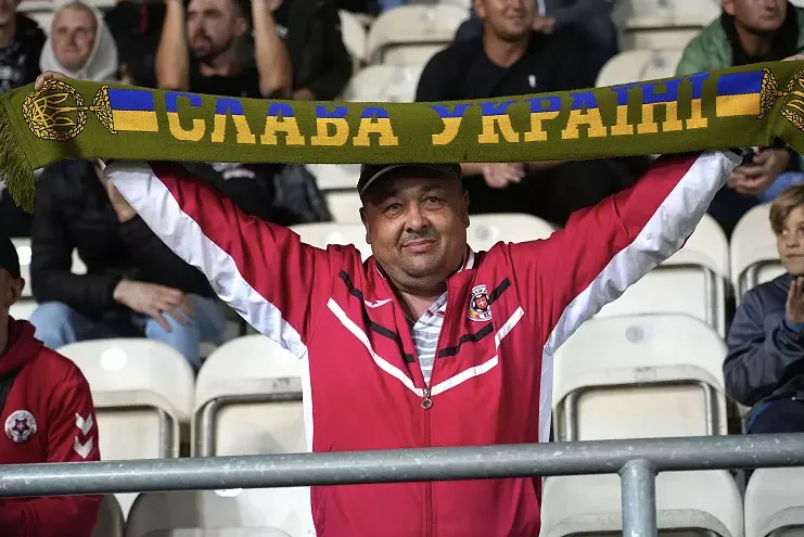 Президент Хорватии сравнил лозунг "Слава Украине!" с нацистским "Зиг хайль!"