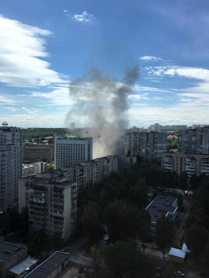 В Киеве прогремел взрыв в жилом доме