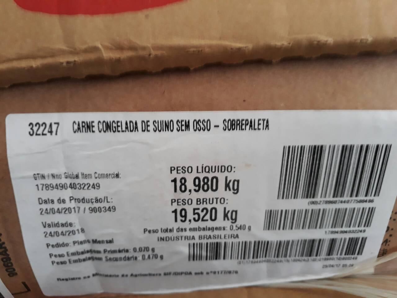 Carne congelată fără acte de proveniență, depistată de polițiști