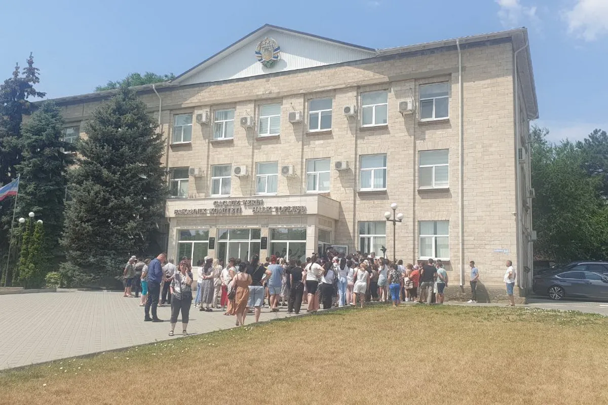 Заседание НСГ прервано – в центре Комрата протест патентообладателей