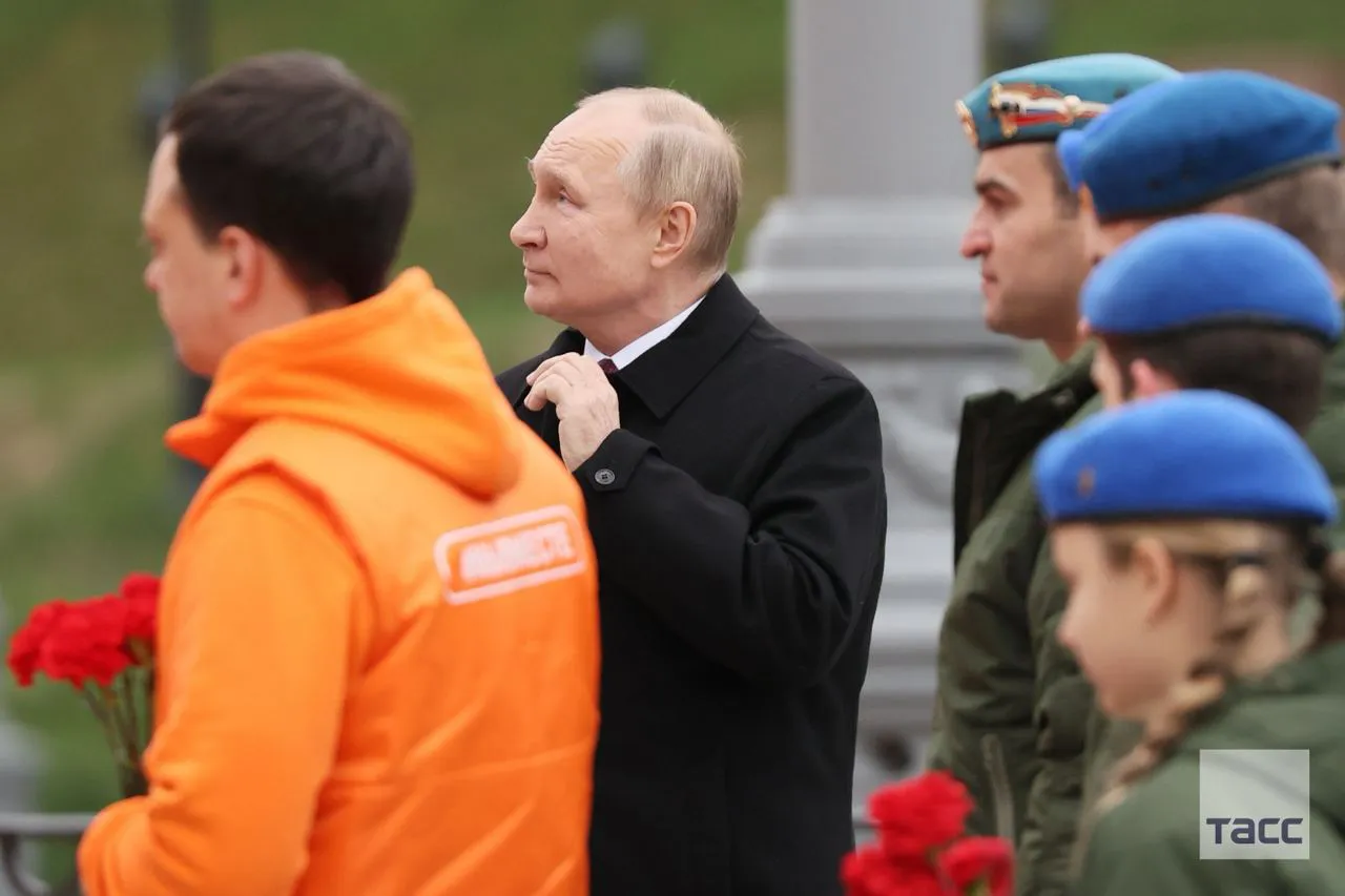 Путин: Необходимо эвакуировать гражданское население Херсона из опасной зоны