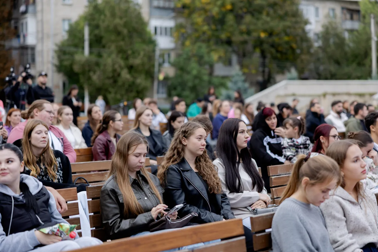 Дойна Даниелян на RAMxBălți: «Неважно, сколько у вас подписчиков, ваше мнение имеет значение»