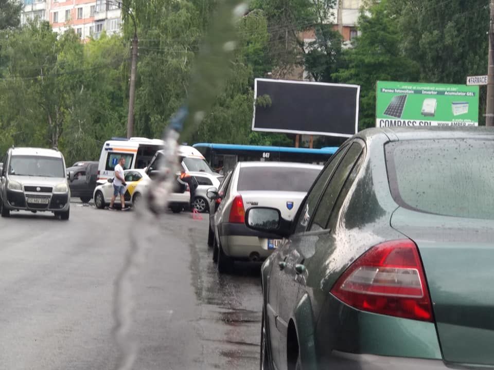 На Ботанике произошла авария с участием такси