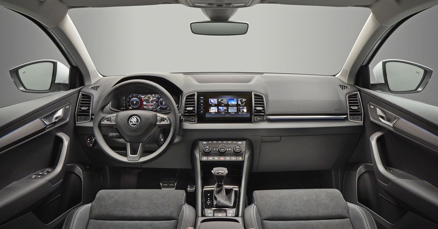Skoda представила новый компактный кроссовер Karoq