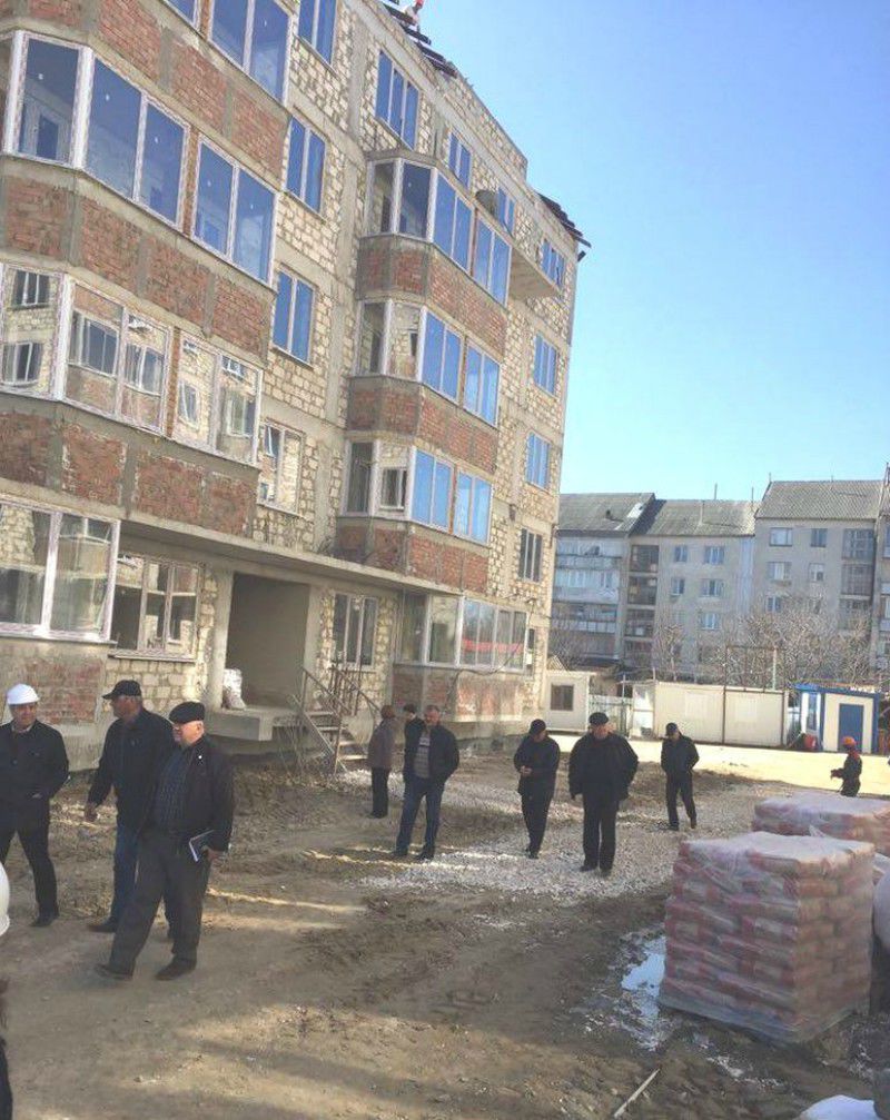 Около ста нуждающихся семей из Ниспорен к осени получат социальное жилье