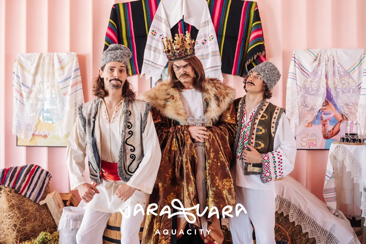Самая большая хора в бассейне VaraVara!