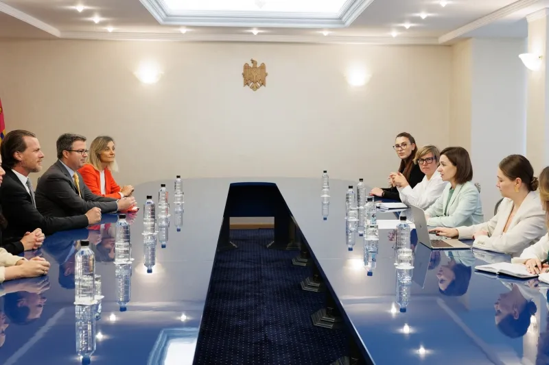Майя Санду поблагодарила Джонатана Нолана за поддержку, оказываемую США