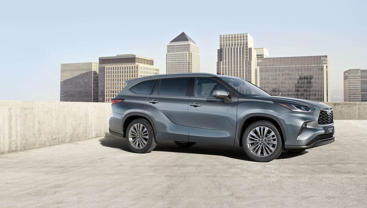 Toyota в Молдове представляет новый 7-местный Highlander Hybrid