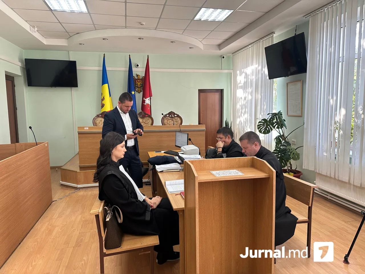 Водитель, сбивший двух детей на переходе в Страшенах, предстал перед судом