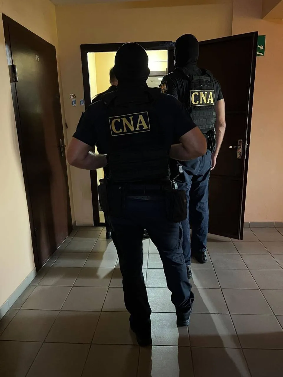 Житель столицы задержан НЦБК по подозрению в получении взятки