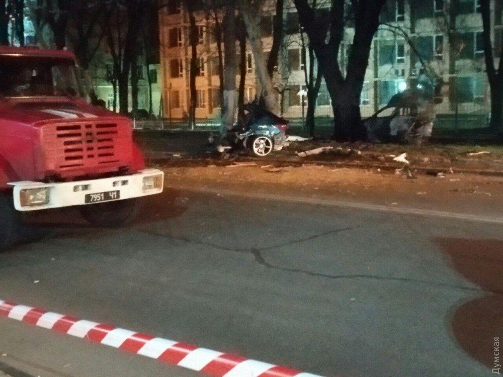 Смертельные гонки «мажоров»: В Одессе на BMW X6 разбились дети местных бизнесменов
