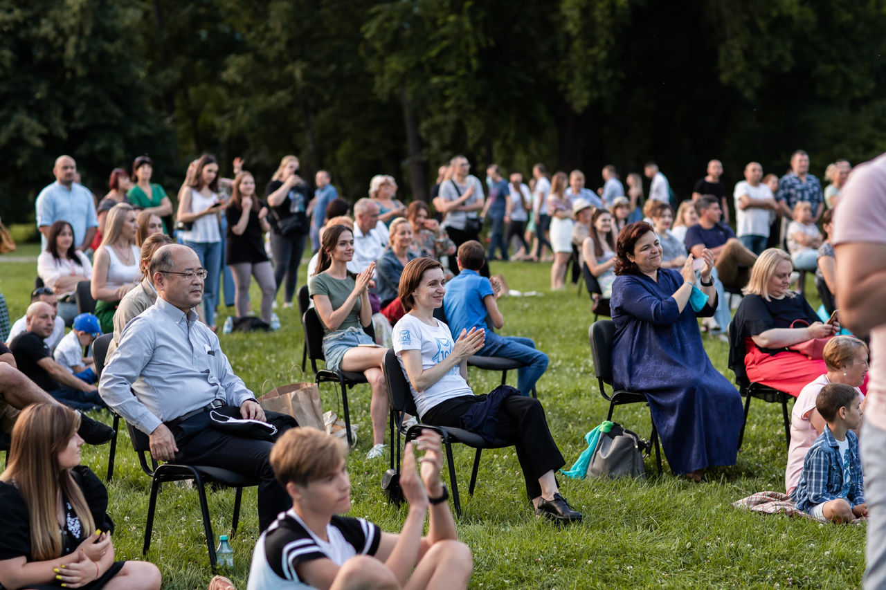 Санду: Наша задача - построить мир, где слышен голос каждого ребенка