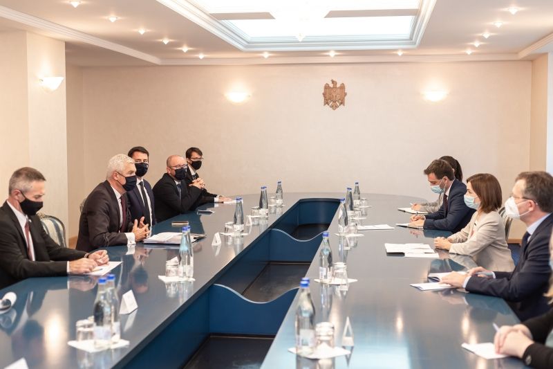 Санду провела встречу с министром иностранных и европейских дел Словакии