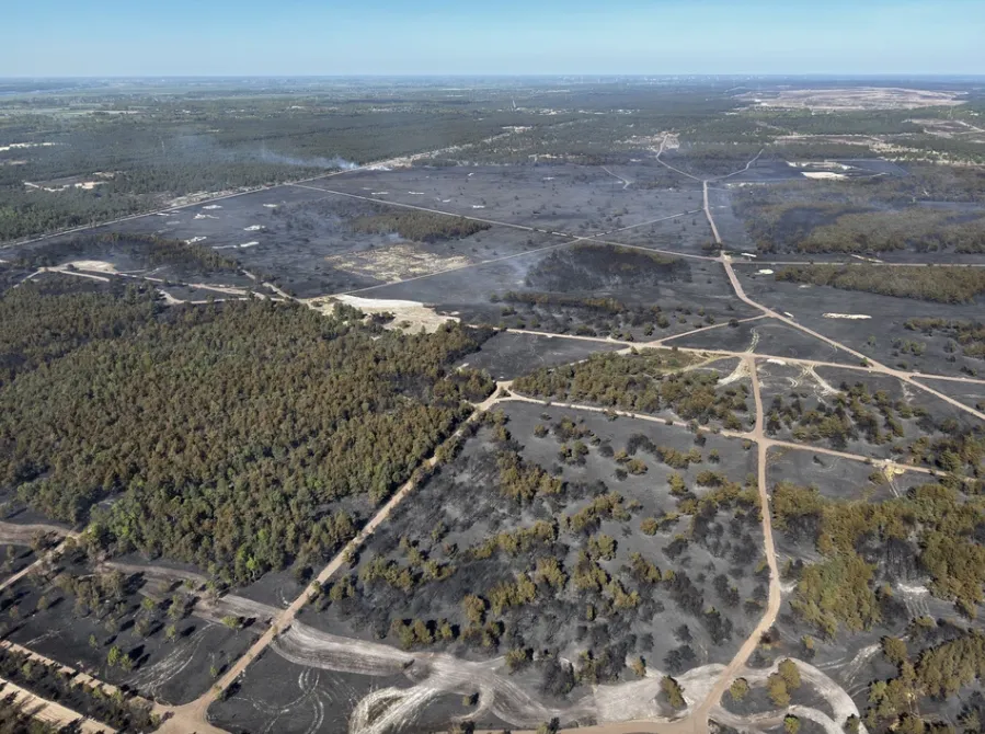 В Нидерландах за два дня возникли пожары на трех военных полигонах