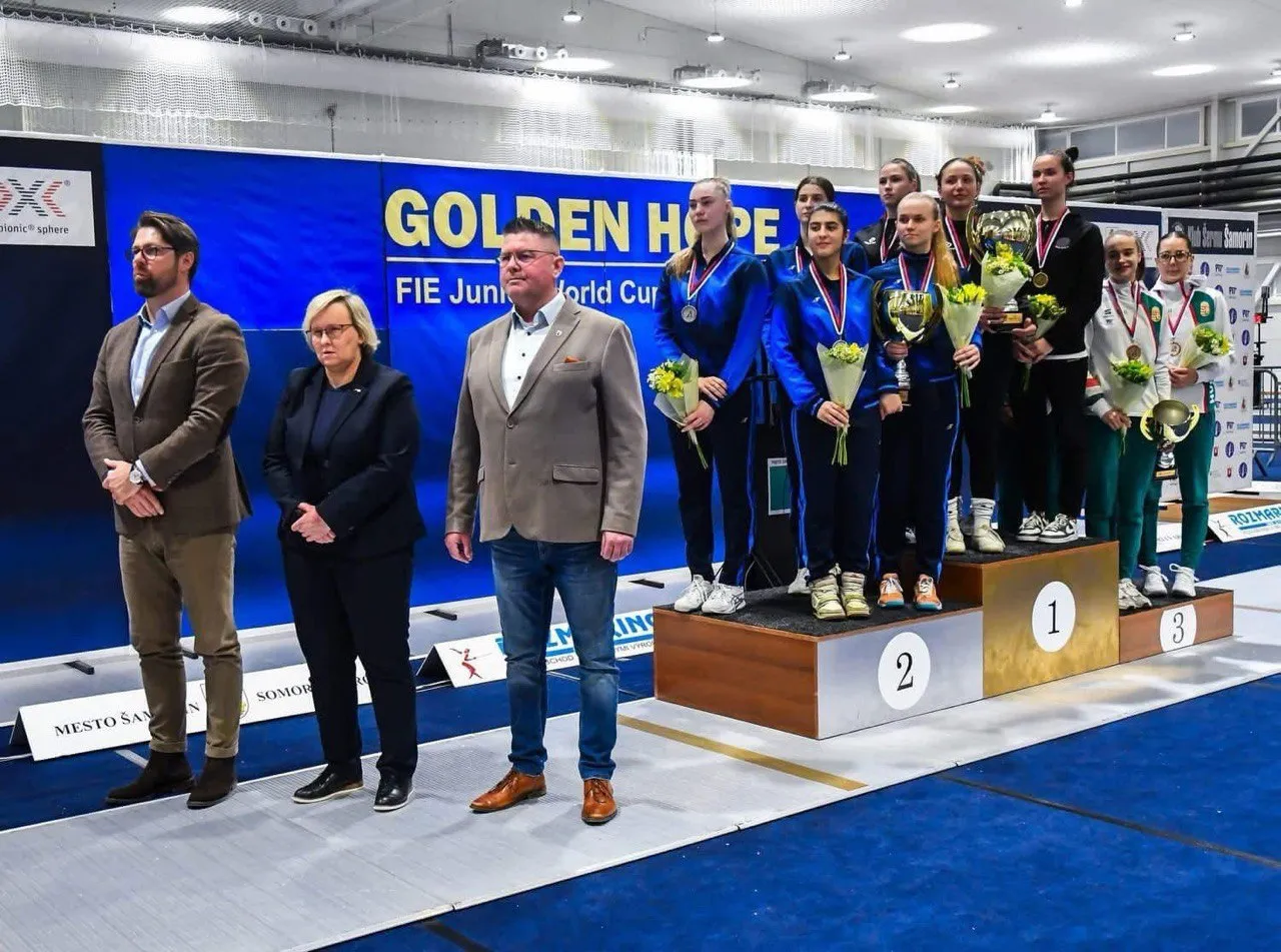 Sportivele moldovenești au câștigat trei medalii de aur la Cupa Mondială de scrimă