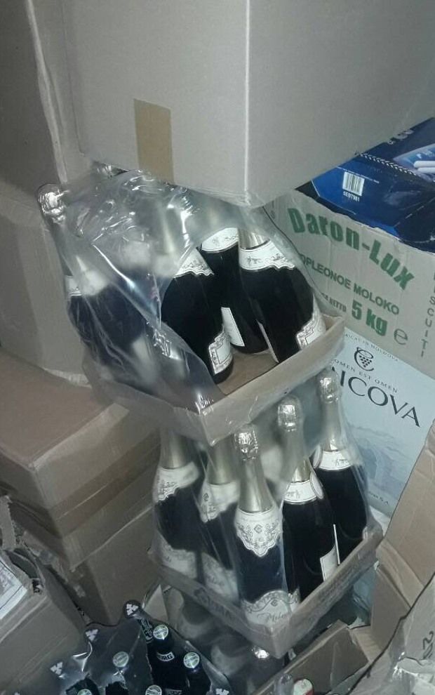 Владелец магазина из Басарабяски продавал просроченные продукты питания