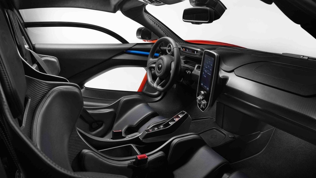 McLaren показал новый суперкар, названный в честь Айртона Сенны