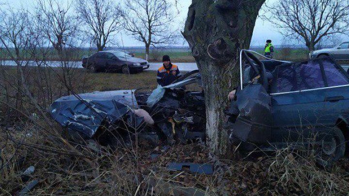 Возле села Бутучены произошла авария: погиб водитель