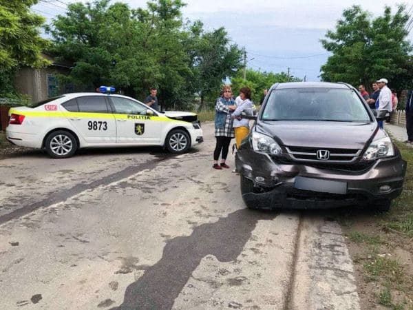 В Гагаузии в ДТП попал экипаж патрульной полиции из Кишинева