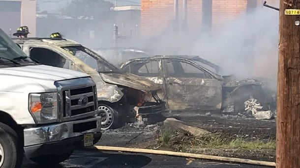 Un avion s-a prăbușit la aterizarea pe aeroportul din New Jersey